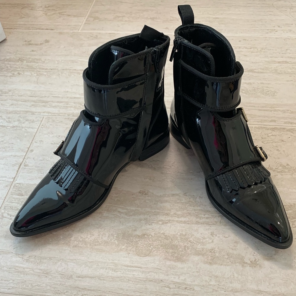 Massimo Dutti Patent Leather Booties